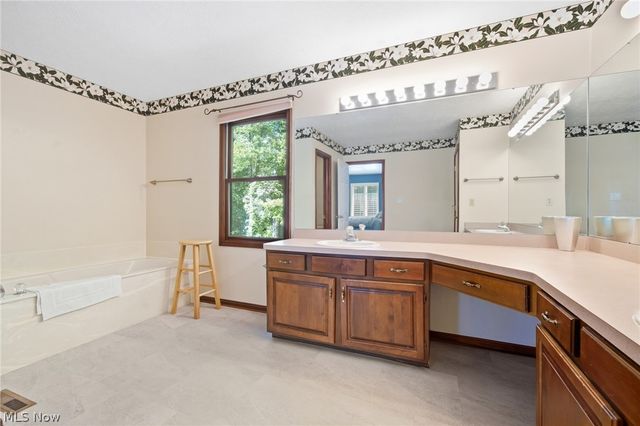 7539 Old Quarry Lane, Brecksville, OH 44141