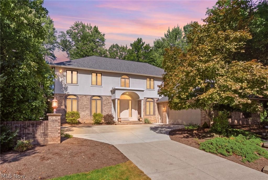 7539 Old Quarry Lane, Brecksville, OH 44141