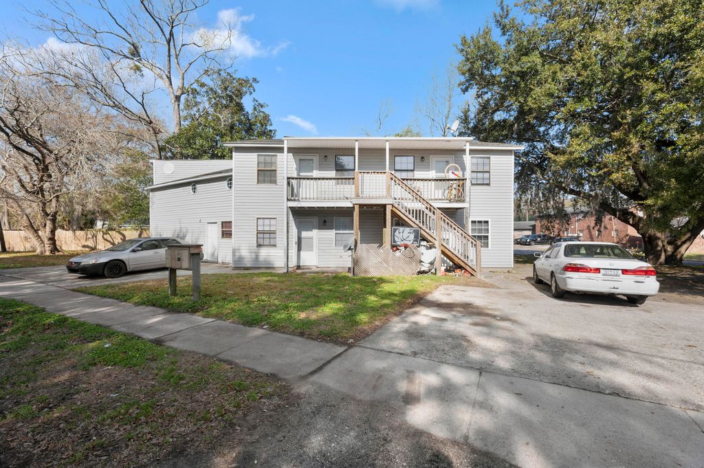 1202 Bexley Street C, North Charleston, SC 29405