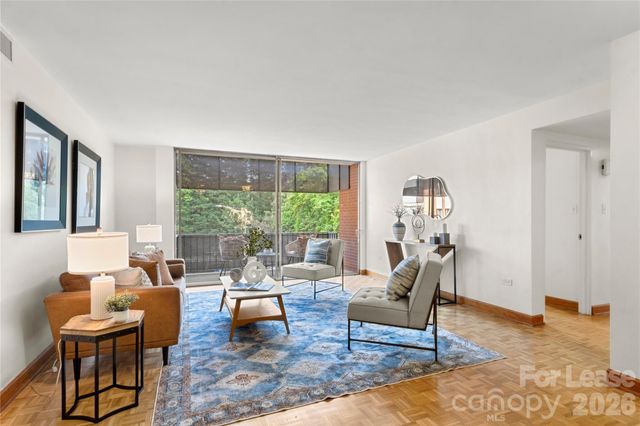 1300 Queens Road 309, Charlotte, NC 28207