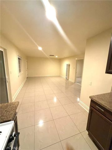10406 Pace, Los Angeles, CA 90002