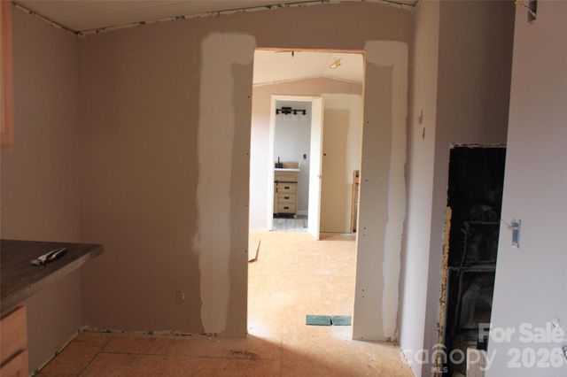 143 W Forest View Lane, Mooresboro, NC 28114