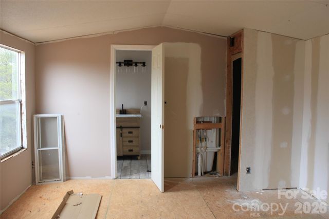 143 W Forest View Lane, Mooresboro, NC 28114