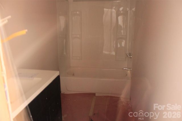 143 W Forest View Lane, Mooresboro, NC 28114