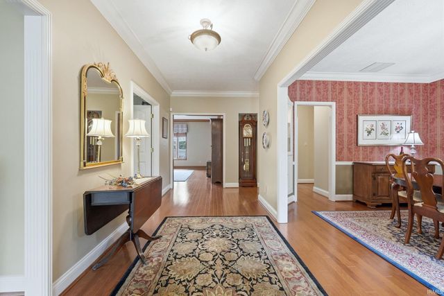 5201 W Deerbrook Drive, Muncie, IN 47304