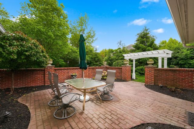 5201 W Deerbrook Drive, Muncie, IN 47304