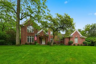 5201 W Deerbrook Drive, Muncie, IN 47304