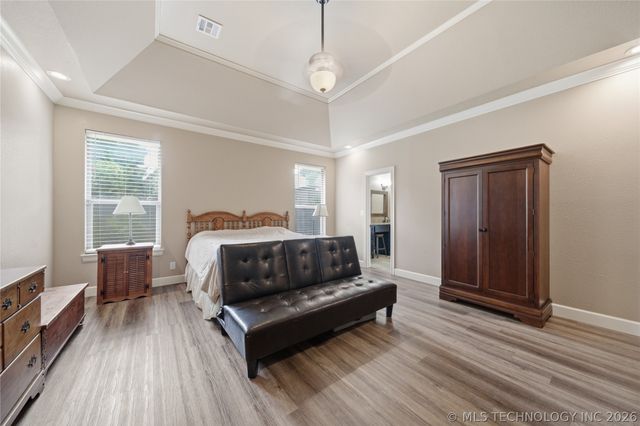 322 E 123rd Court, Jenks, OK 74037