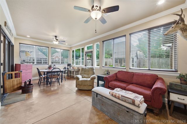 322 E 123rd Court, Jenks, OK 74037