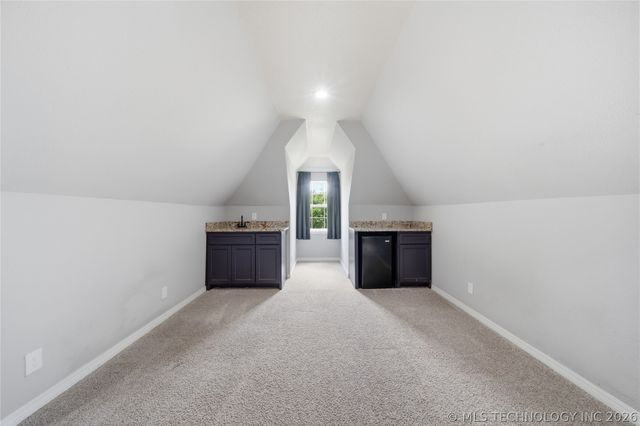 322 E 123rd Court, Jenks, OK 74037