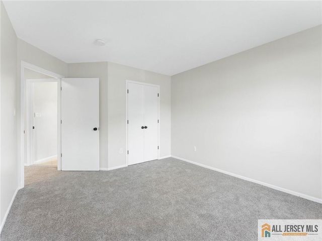 18 Spruce Street 323, Jamesburg, NJ 08831