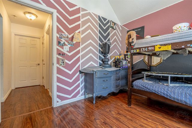 4427 Hunters Glen Court, Granbury, TX 76048