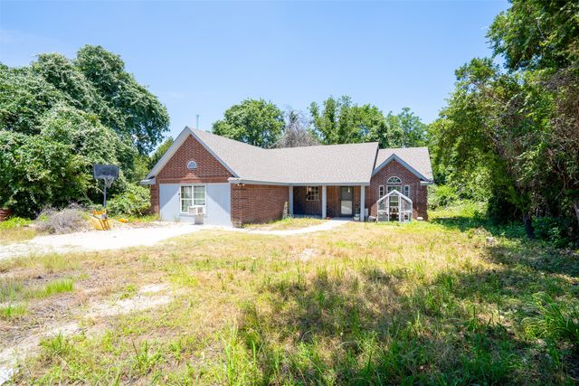 4427 Hunters Glen Court, Granbury, TX 76048
