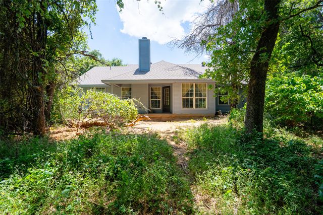 4427 Hunters Glen Court, Granbury, TX 76048