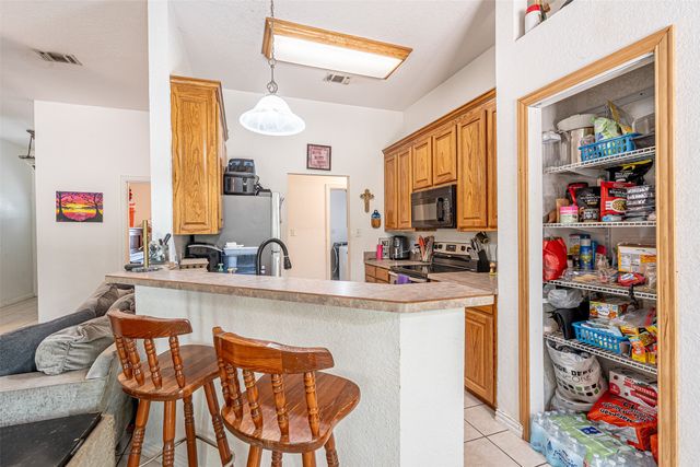 4427 Hunters Glen Court, Granbury, TX 76048