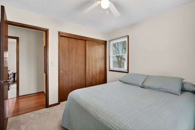 6723 NW 53rd Street, Johnston, IA 50131