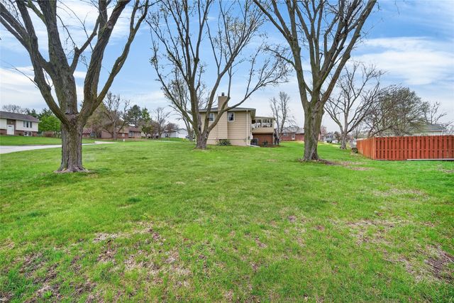 6723 NW 53rd Street, Johnston, IA 50131