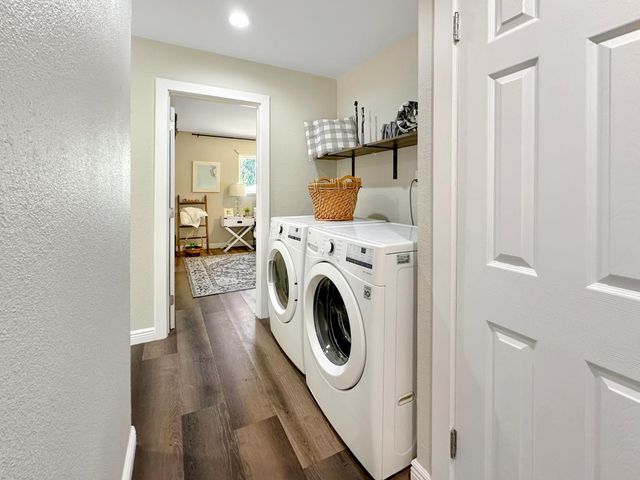 12410 New Airport Rd, Auburn, CA 95603