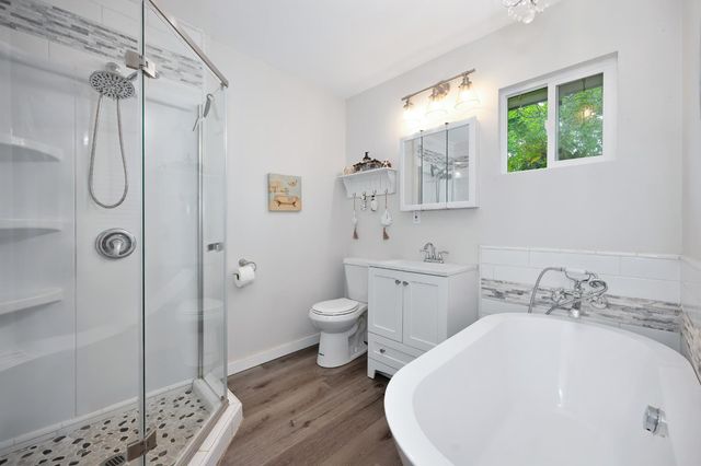 12410 New Airport Rd, Auburn, CA 95603