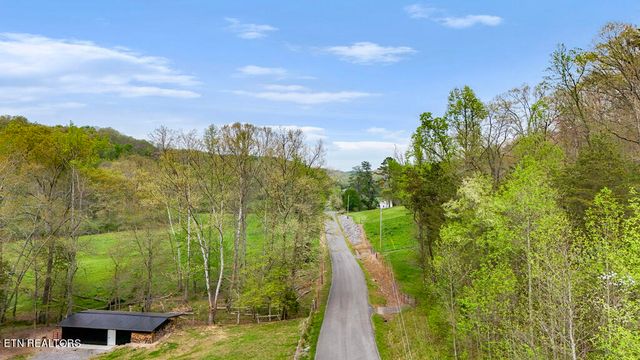 Pumpkin Hollow Rd, Heiskell, TN 37754