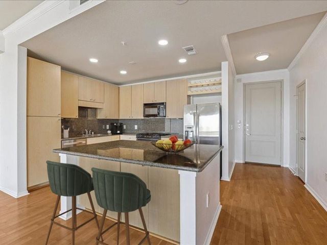 3505 Sage Road 1603, Houston, TX 77056