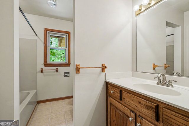 3135 Heritage Crossing Drive, Buford, GA 30519