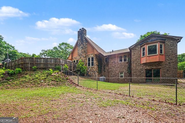 3135 Heritage Crossing Drive, Buford, GA 30519