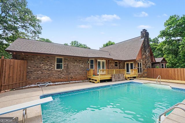 3135 Heritage Crossing Drive, Buford, GA 30519