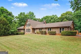 3135 Heritage Crossing Drive, Buford, GA 30519