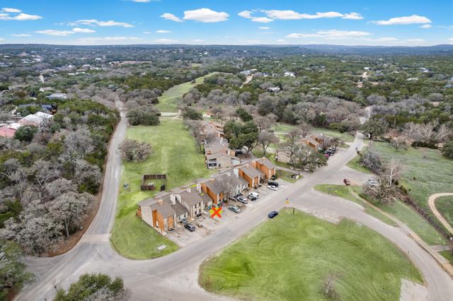 4 Cypress Fairway VLG, Wimberley, TX 78676
