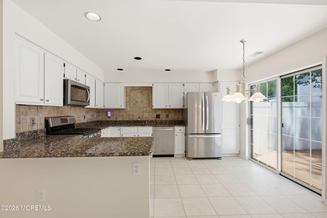 2002 Edwards Lane 2026, Toms River, NJ 08753
