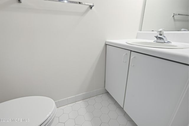 2002 Edwards Lane 2026, Toms River, NJ 08753