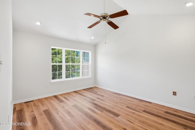 2002 Edwards Lane 2026, Toms River, NJ 08753