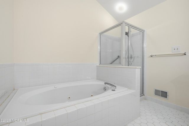 2002 Edwards Lane 2026, Toms River, NJ 08753