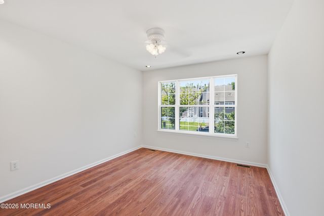 2002 Edwards Lane 2026, Toms River, NJ 08753