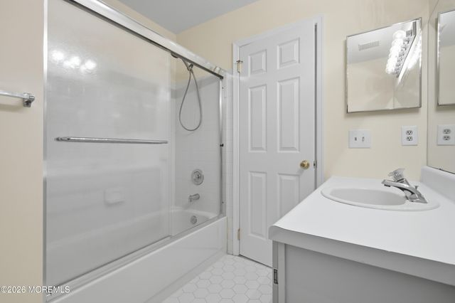 2002 Edwards Lane 2026, Toms River, NJ 08753