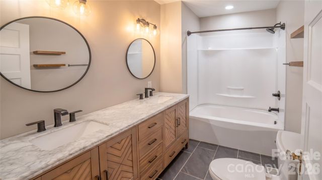 1752 Bethel Road, Morganton, NC 28655