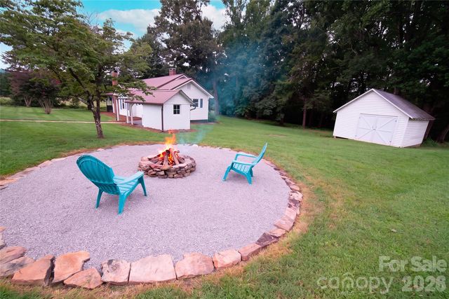 1752 Bethel Road, Morganton, NC 28655