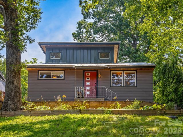 44 Broadview Avenue, Asheville, NC 28803