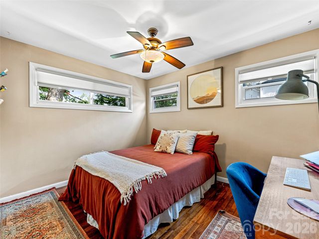 44 Broadview Avenue, Asheville, NC 28803