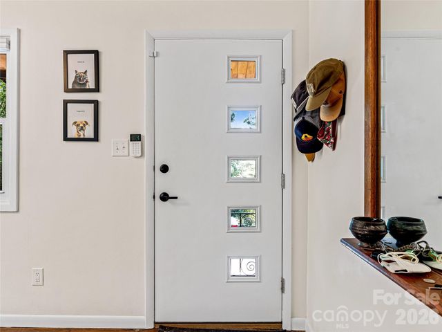44 Broadview Avenue, Asheville, NC 28803