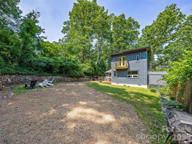 44 Broadview Avenue, Asheville, NC 28803