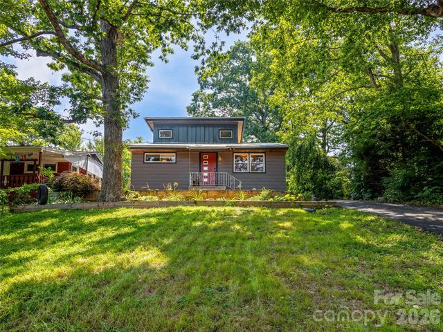 44 Broadview Avenue, Asheville, NC 28803