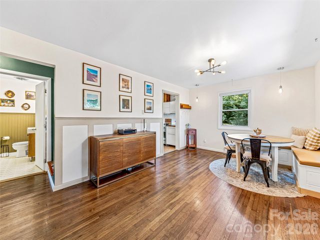 44 Broadview Avenue, Asheville, NC 28803