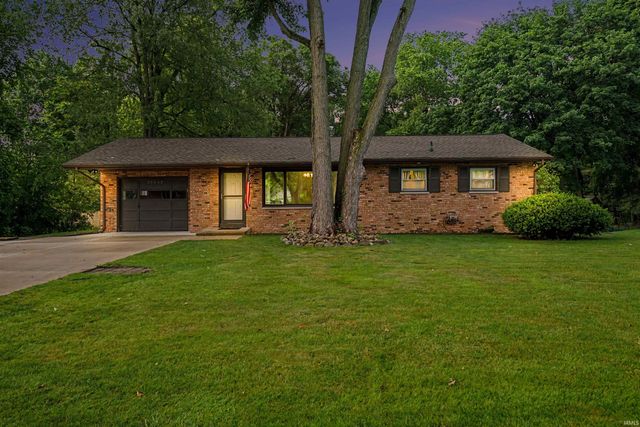20062 Jewell Avenue, South Bend, IN 46614
