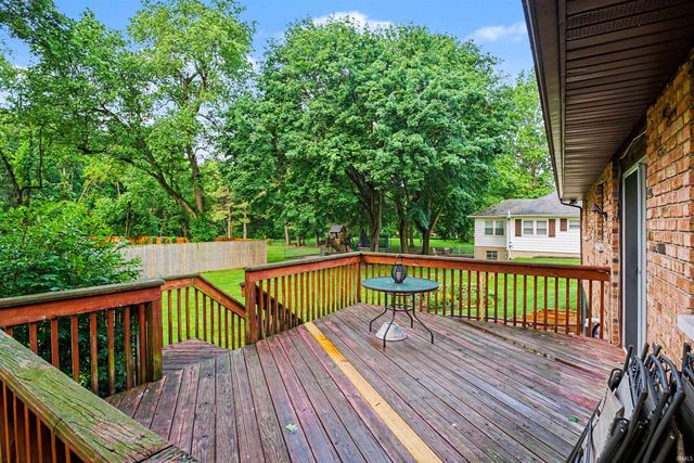 20062 Jewell Avenue, South Bend, IN 46614