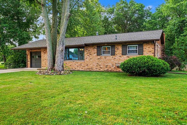 20062 Jewell Avenue, South Bend, IN 46614