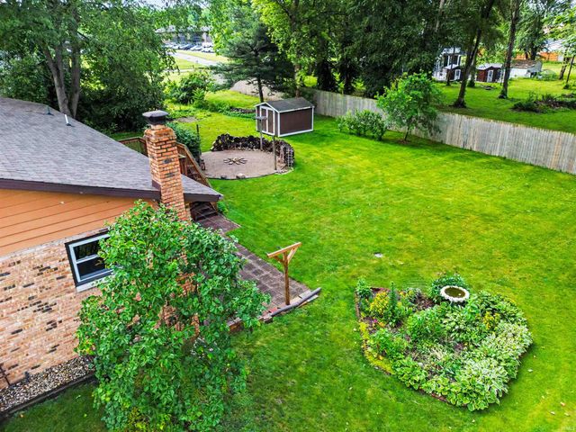 20062 Jewell Avenue, South Bend, IN 46614