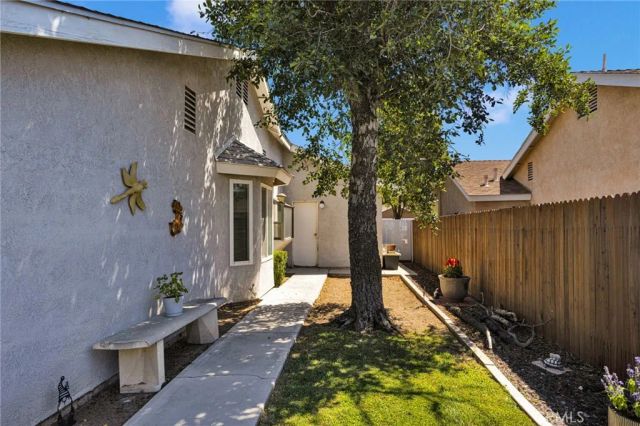 2365 Marigold, San Bernardino, CA 92407