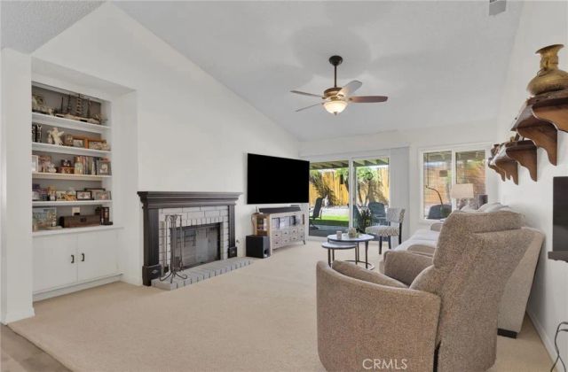2365 Marigold, San Bernardino, CA 92407